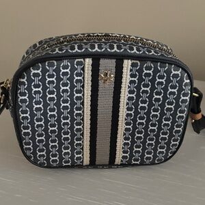 Tory Burch Crossbody new tags